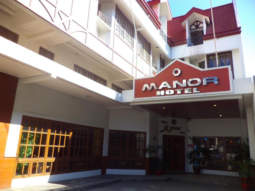 The Manor Hotel Davao Stadt Exterior foto