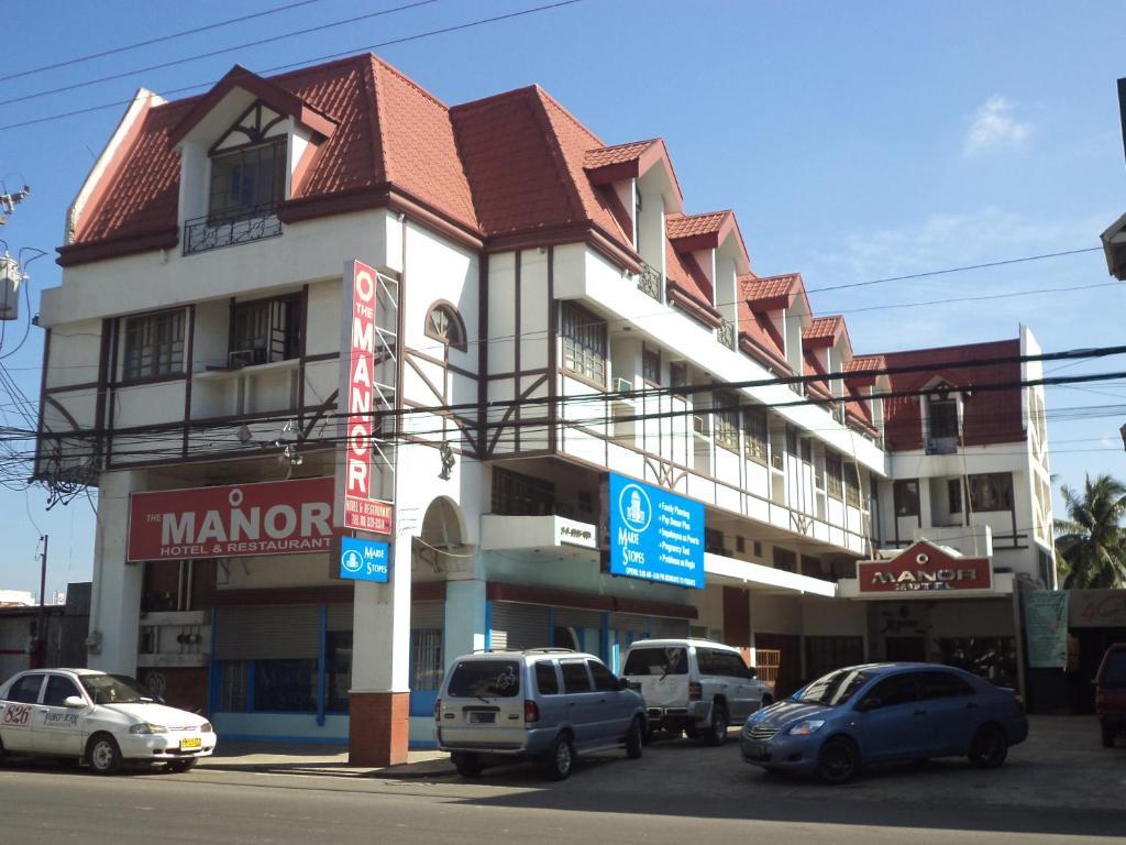 The Manor Hotel Davao Stadt Exterior foto